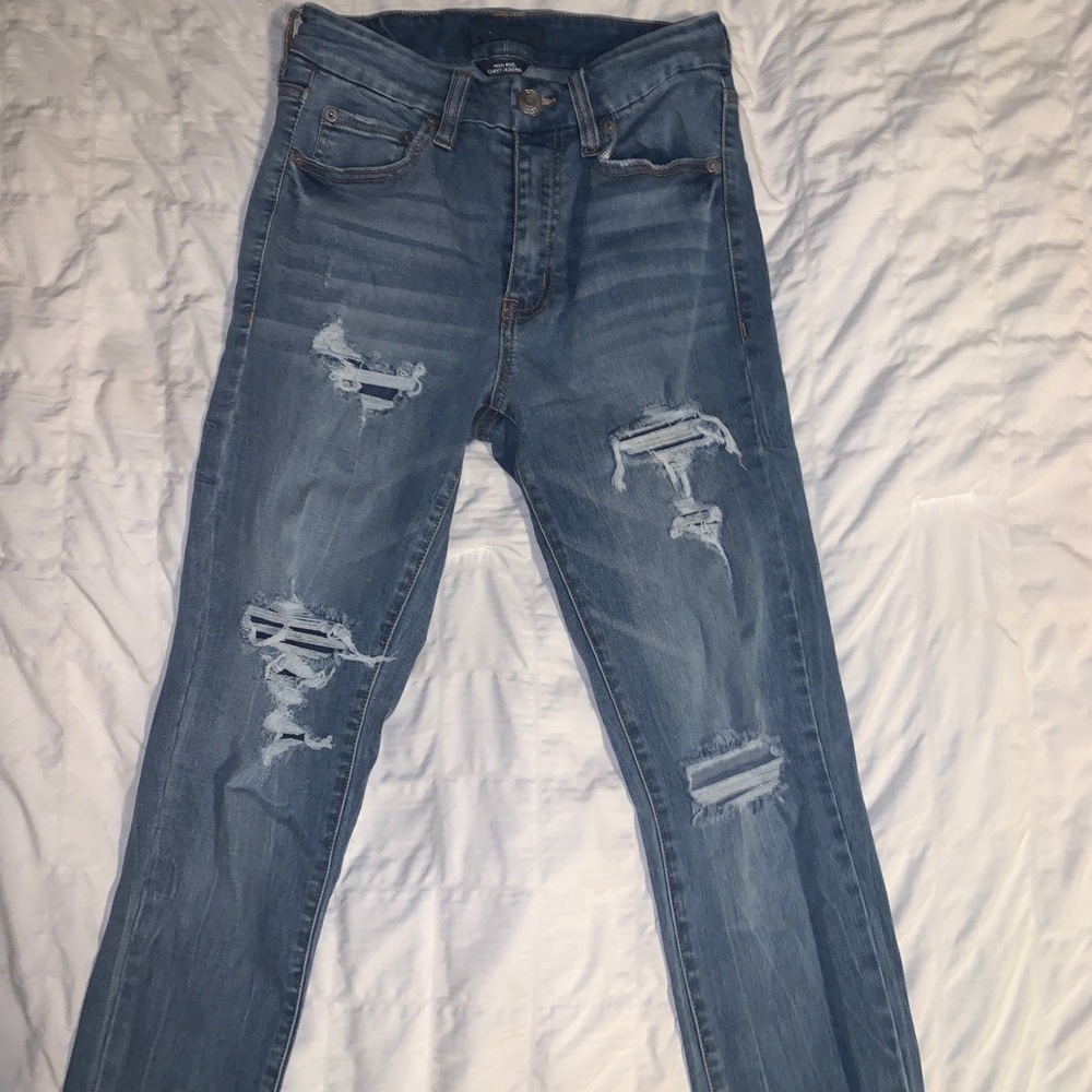 Aero distressed jeggings